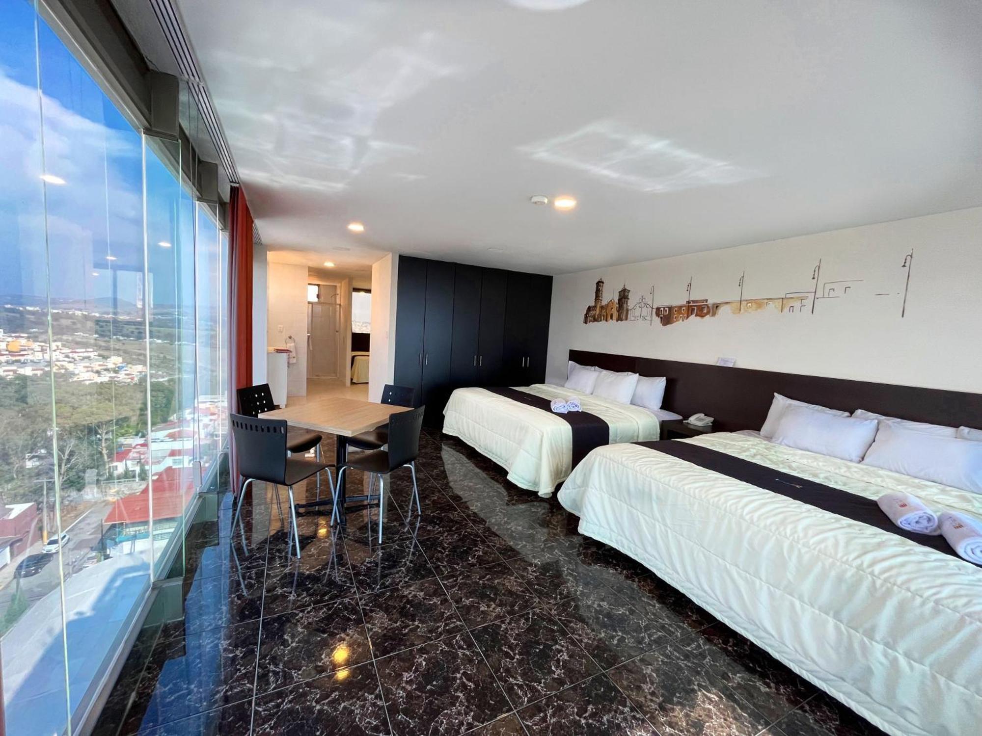 Puebla Inn Express Exteriér fotografie